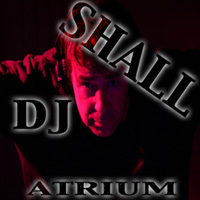 Atrium DJ SHALL. Né de son voyage en Grèce.